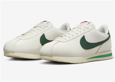 cortez nike schwarz 42 1 2|Nike Cortez shoes green.